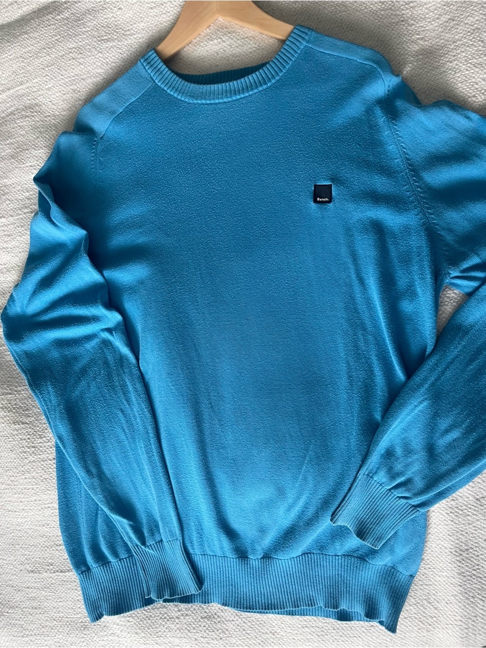 Bench Men's Crewneck Sweater in size L/XL